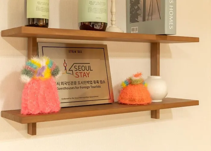 무료 주차, 최대8인 , 서울역 도보, 유명 관광지 이동 편리, 공항 철도, 넓고 청결한 Apartment Seoul